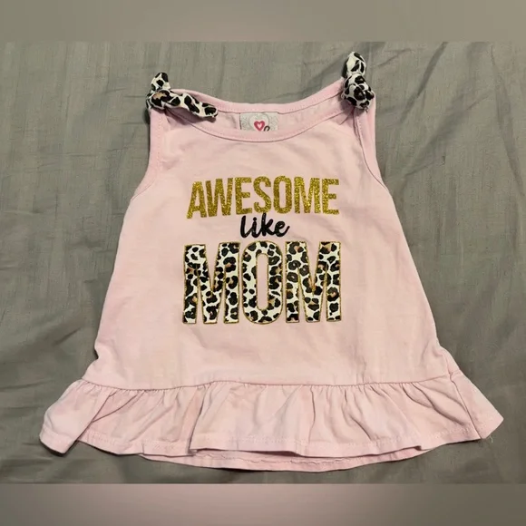 'AWESOME LIKE MOM' GRAPHIC TANK TOP BY REAL LOVE - Picture 1 of 3